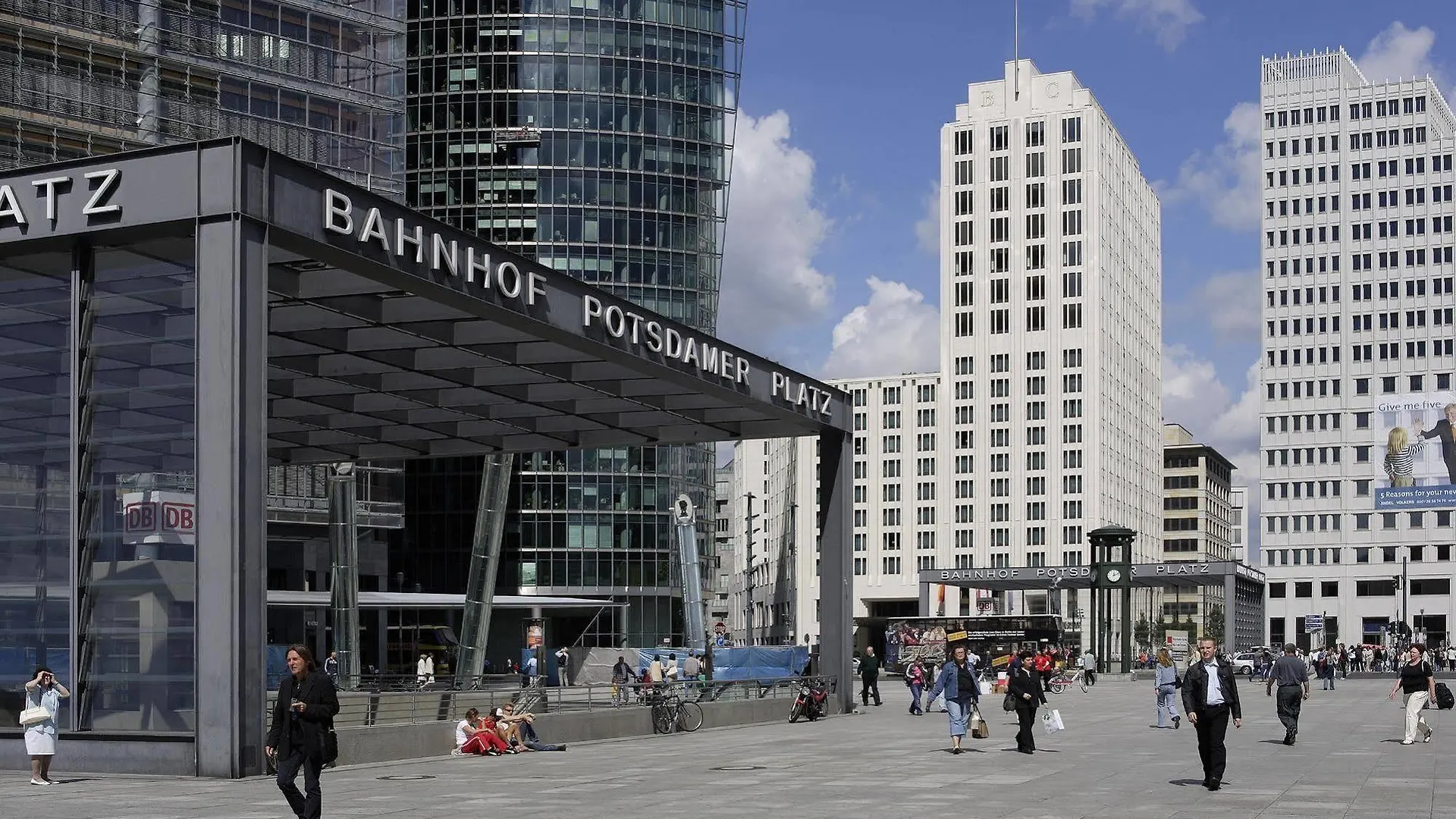 Hampton By Hilton Berlin City Centre Alexanderplatz